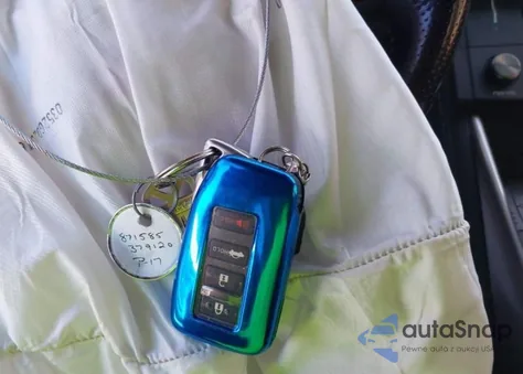 2016 Lexus Is 300 z USA, uszkodzony, nr VIN JTHCM1D25G5014040